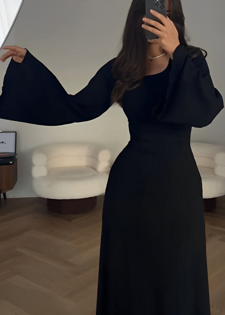 Amber - Graceful and Stylish Maxi Dress