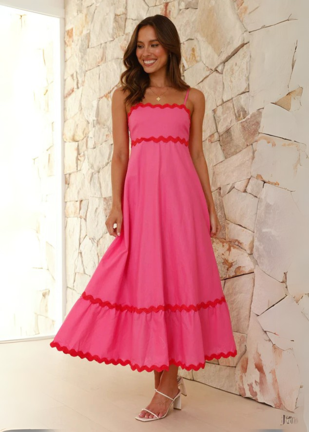 Dana - Beautiful and Airy Summer Dress